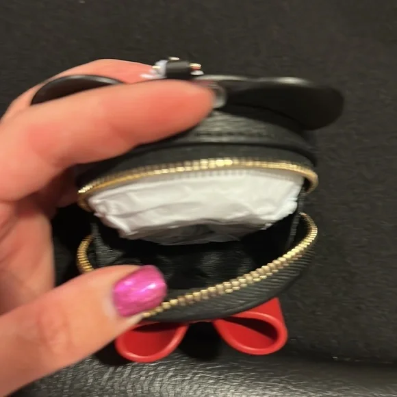 Kate Spade Minnie Mouse Mini Coin Charm - Picture 4 of 4